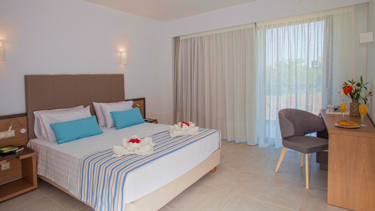 Minos ApartHotel - NR